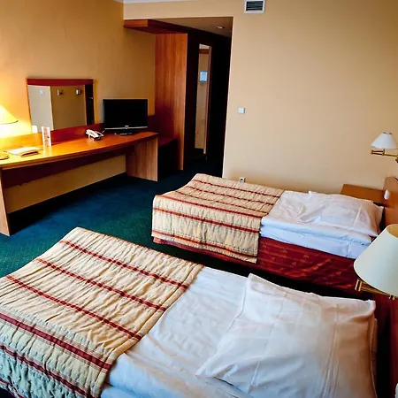 Atut W Licheniu 4* Licheń