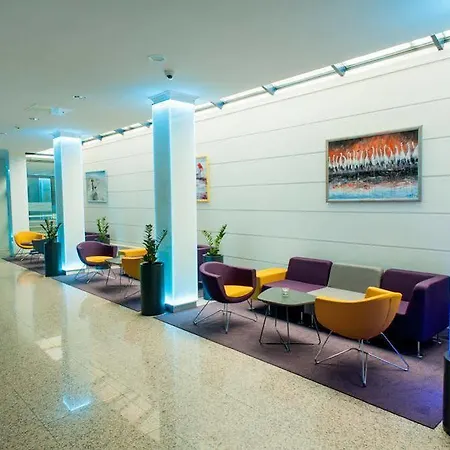 Hotel Atut W Licheniu