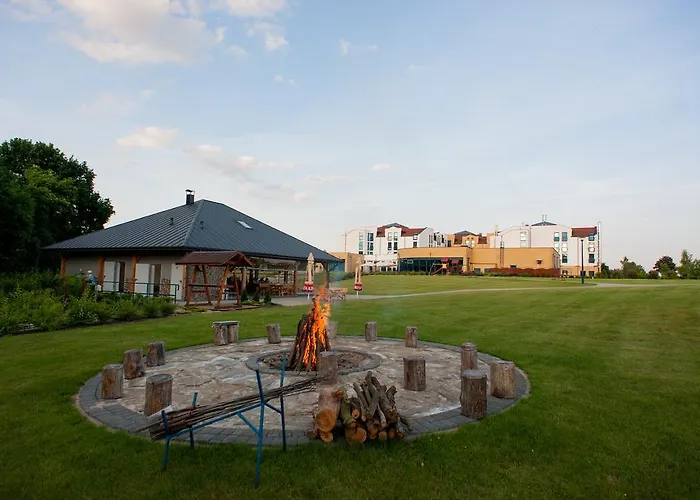 Hotel Atut W Licheniu 4*