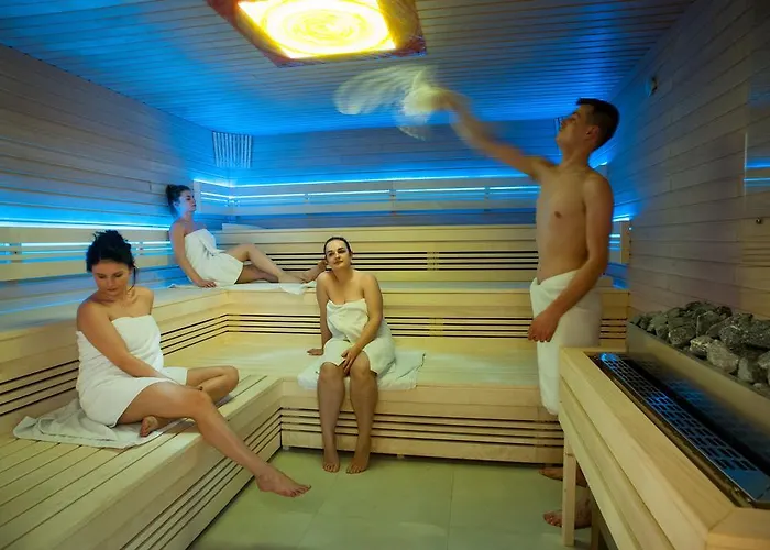 Atut W Licheniu Licheń Stary