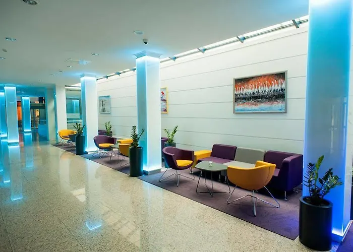 Hotel Atut W Licheniu