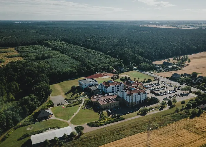 Hotel Atut W Licheniu 4*